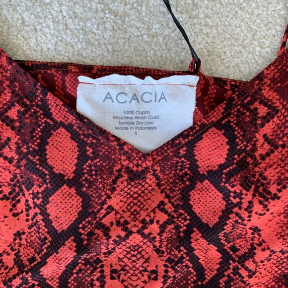 Acacia Liv top in amber python - Picture 3 of 3